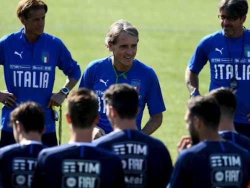 Italia, Mancini ne chiama 35 per lo stage: nessun granata, 7 new entry
